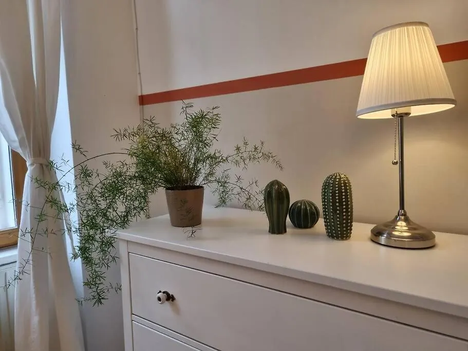 Apartment With Balcony Vienna