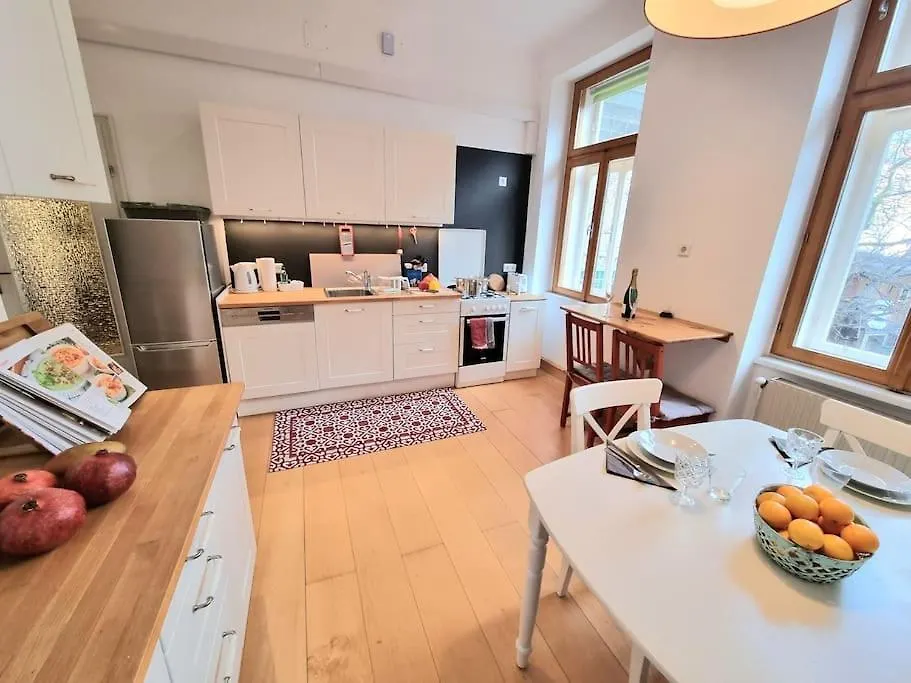 Apartment With Balcony Vienna Austria
