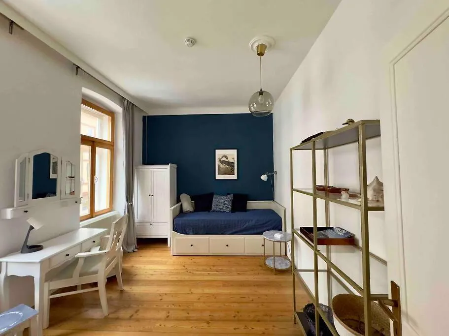 Apartment With Balcony Vienna